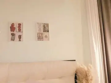 AlytheAmore from bongacams