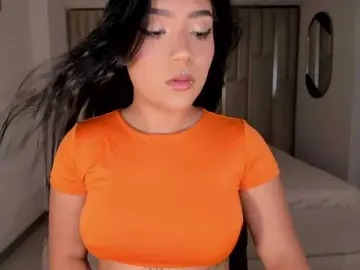 Bongacams Watch Live Sex Cams of EmyLourens