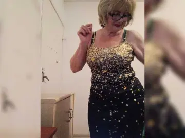 KASANDRABOLOSHKA from bongacams