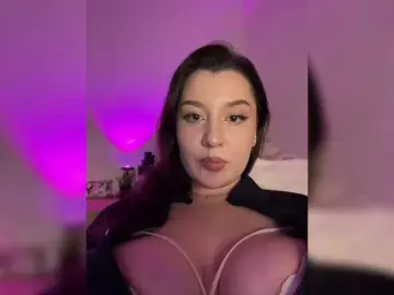 Bongacams Watch Live Sex Cams of M-O-L-N-I-Y-A