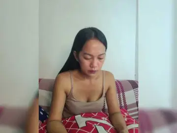 Bongacams Nude Webcam of Kiana11