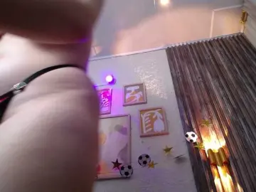 Bongacams Live Porn of PrettyAriel