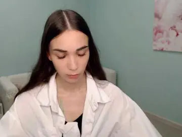 AmyJonas from bongacams