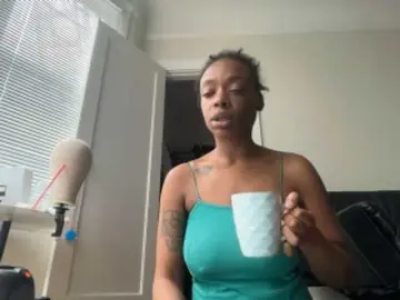 Bongacams Best live sex cam show of DelightfulDark