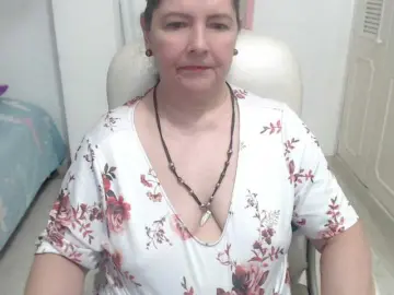 Bongacams Live Sex Cam of leonela-68