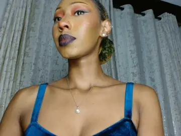 adriana-crystal23 from bongacams