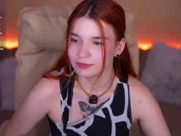 Bongacams Private Sex Chat of RedShinee
