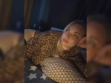 Bongacams Watch Live Sex Cams of Tanysha-1