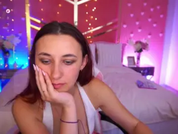 RoxyRayy from bongacams