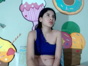Bongacams Live Sex of skinnykattylush19