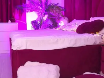 Bongacams Best Webcam of KiraKrush