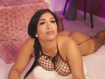 Bongacams Best live sex cam show of KiraKrush
