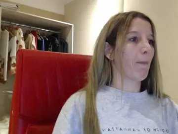 Bongacams Nude Webcam of Sweet-Maga