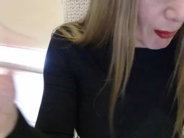 Bongacams Live Sex Cam of Sweet-Maga