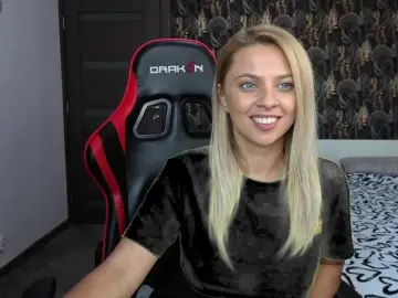Bongacams Private Sex Chat of CarlaStaceeFun