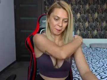 Bongacams Best live sex cam show of CarlaStaceeFun