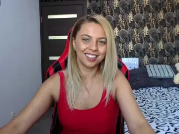 Bongacams Nude Webcam of CarlaStaceeFun