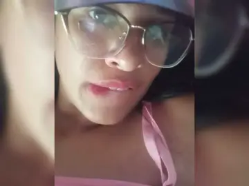 Bongacams Free Porn Cam of Letty33