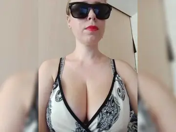 Bongacams Free Porn Cam of DashaKisa951