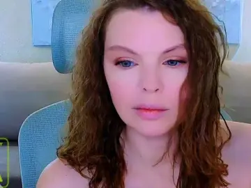 Bongacams Best Webcam of AureliaFly