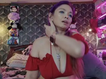 Bongacams Sex Cam of YummyMeily