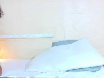Bongacams Watch Live Sex Cams of shamira-moore