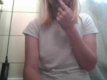 Bongacams Free Porn Cam of Irenne18