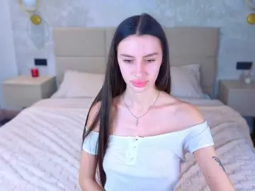 Bongacams Free Live Porn of SnowWhiteee