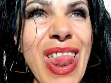 Bongacams Free Live Porn of Alice-Sweet