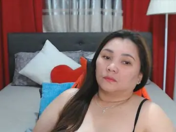 Bongacams Adult Webcams of AsianHotMama143