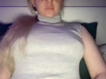 BunnyGoddess87 from bongacams