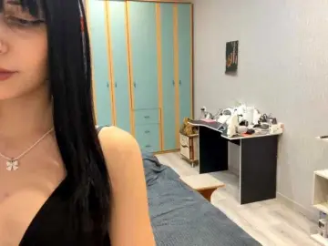 RaylenePedroni from bongacams