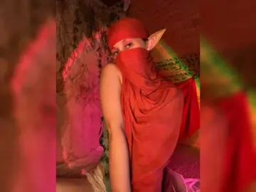 Bongacams Free Live Porn of AyraMoon