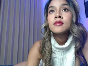 Bongacams Sex Cam of lilypeachxx