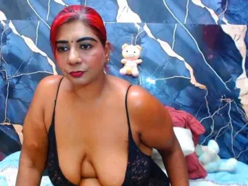 Bongacams Watch Live Sex Cams of indianerotica69
