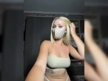 Bongacams Watch Live Sex Cams of levokss