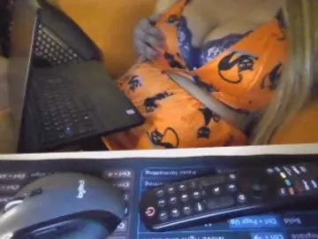 Bongacams Best live sex cam show of JulieJoe