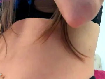 SelenaWest from bongacams