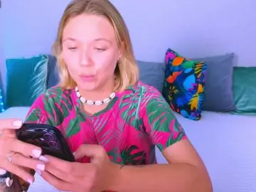 WhiteSoul from bongacams