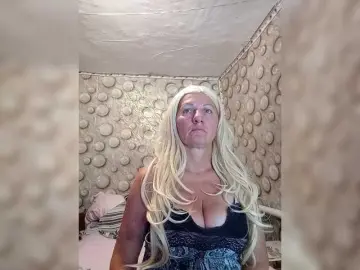 Bongacams Adult Video Chat of FameLara