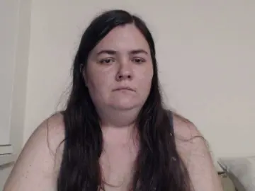 Bongacams Watch Live Sex Cams of KittyDrive111