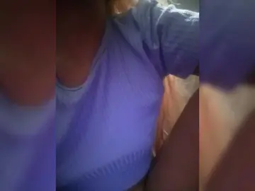 Bongacams Watch Live Sex Cams of Pempemliciouss