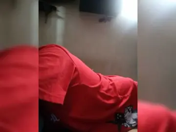Bongacams Sex Cam of Pempemliciouss