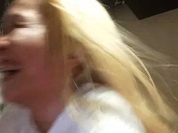 Bongacams Live Sex Cam of Pempemliciouss