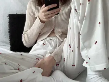 Bongacams Sex Cam of BestyBoobs