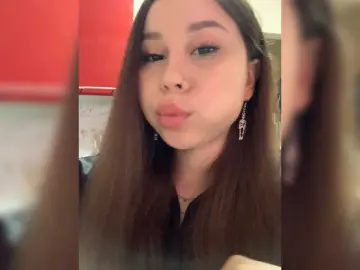 Bongacams Watch Live Sex Cams of Alex-assa