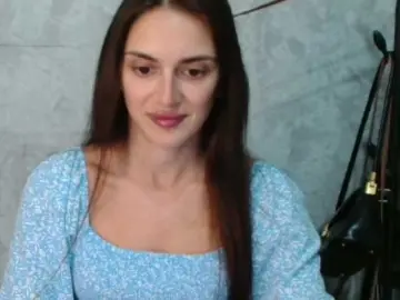 Bongacams Best live sex cam show of FlirtyRoxi