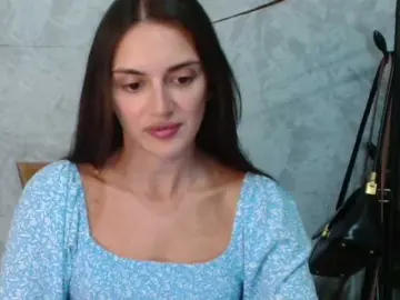 Bongacams Adult Webcam of FlirtyRoxi
