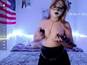 Bongacams Free Porn Cam of RosemaryTrundle