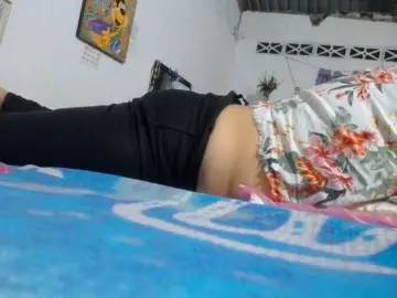 Bongacams Private Sex Chat of maturehornykinky